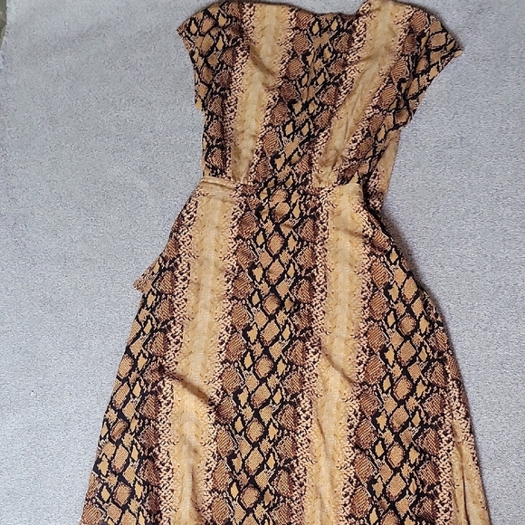 Joie Yellow Black Wrap Midi Dress V-Neck Cap Sleeve Size S - Picture 10 of 10